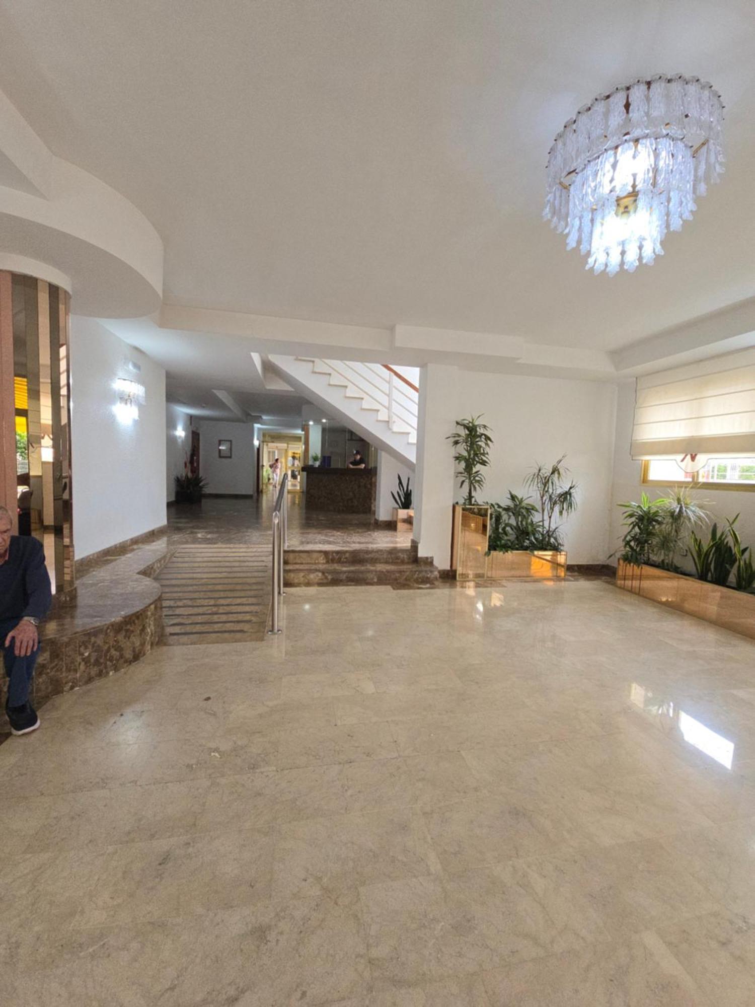 Apartments Novelty Salou Exterior photo